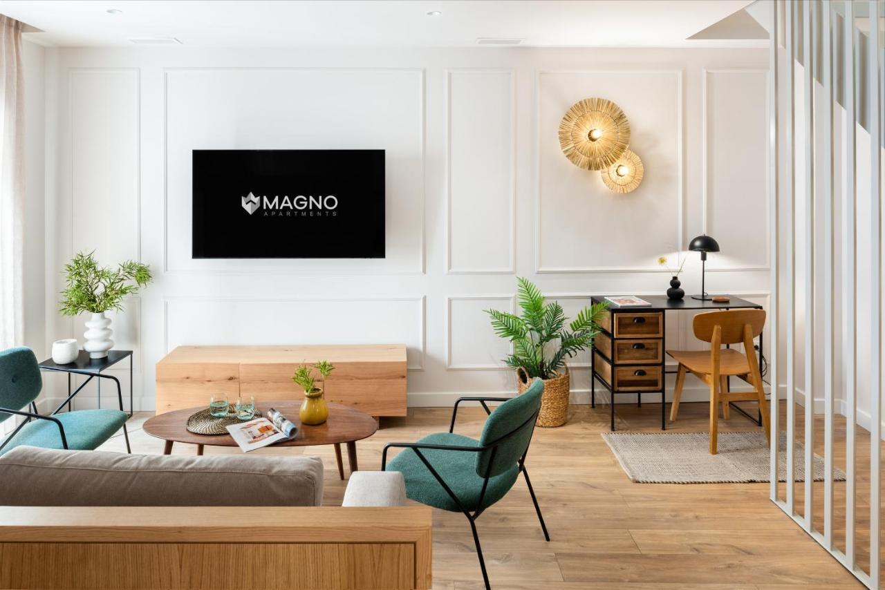 Magno Apartments Cabo Noval Luxury House Seville Exterior photo